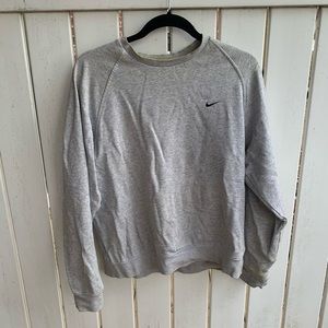 Y2K Nike sweatshirt vintage